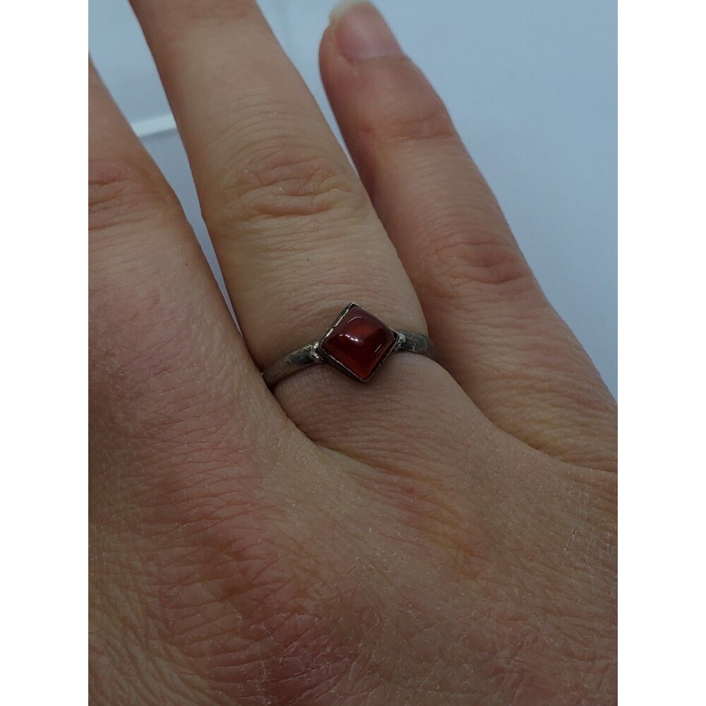 Sterling Silver Carnelian Ring Size 6.75. 925 - Picture 5 of 6